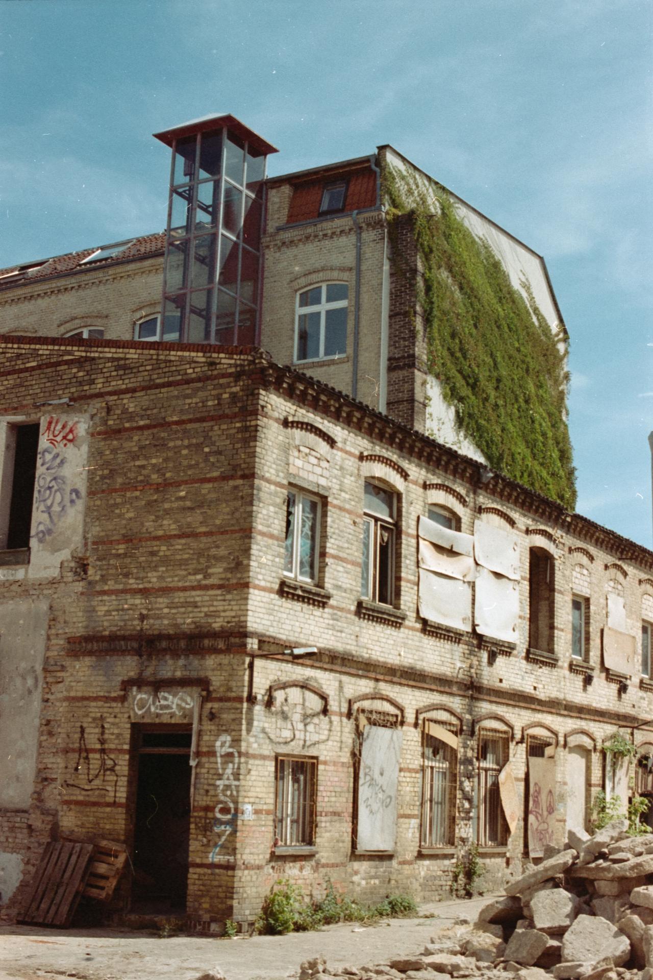 Thumbnail /2022 Slovakia and Prague/Slovakia Altes Gebäude.jpg